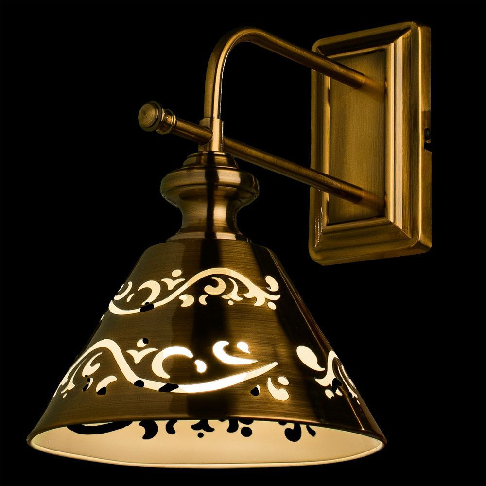 Бра Arte Lamp Kensington A1511AP-1PB