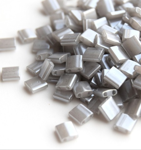 TL-0526 Бисер Миюки тила/Miyuki Tila Ceylon Gray Silver