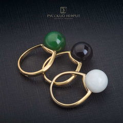 Кольцо Perlus. Зеленый нефрит бриле.