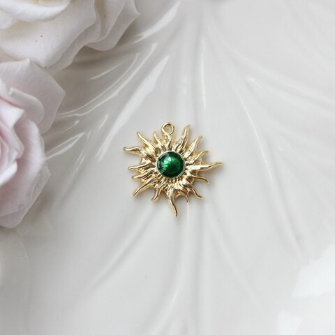 Подвеска Солнце с эмалью, зелёный, 22*23 мм, позолота, П1028