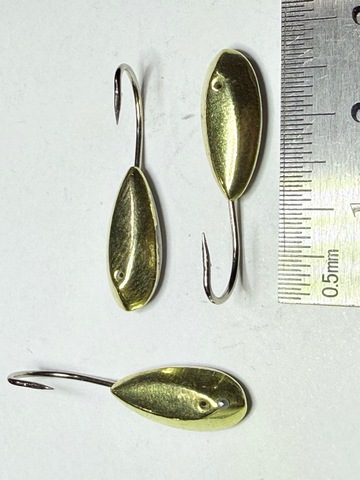 Мормышка Mustad тип 307 цв: латунь (2,3гр. d-7х16,5мм)