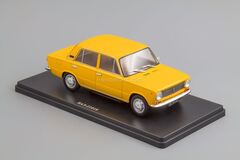 VAZ-21018 Zhiguli Lada 2101 yellow 1:24 Legendary Soviet cars Hachette #101
