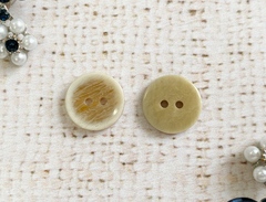 Пуговицы, d 1,5 см