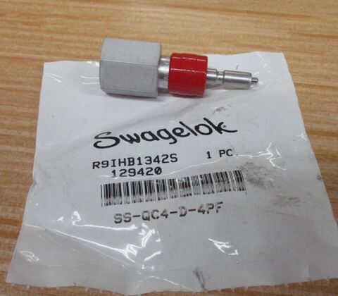 Swagelok SS-QC4-D-4PF - быстроразъемное соединение