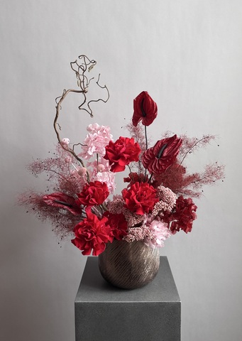 Композиция в кашпо Эмбелия