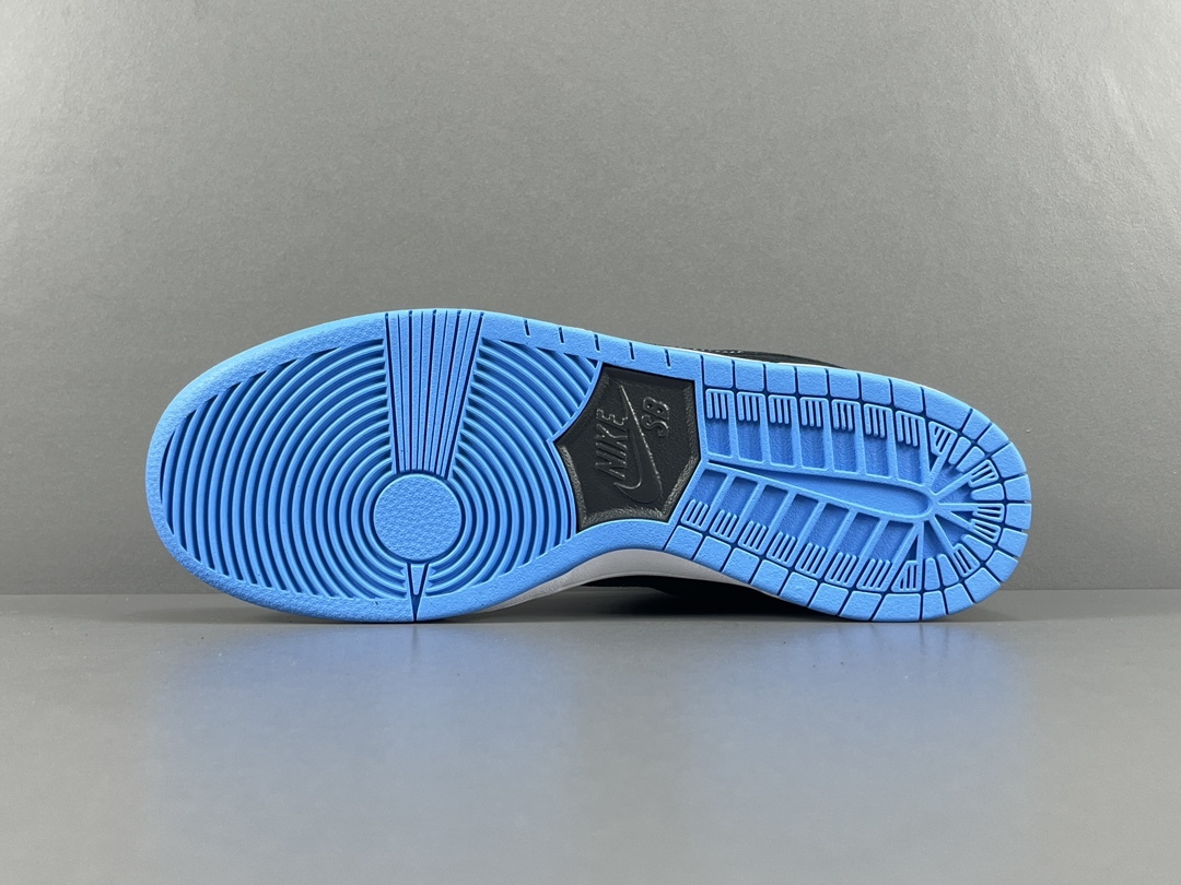 Nike sub zero store
