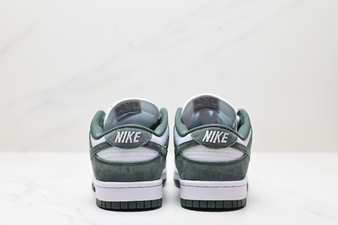 Nike Dunk Low Next Nature 'Green Suede' 