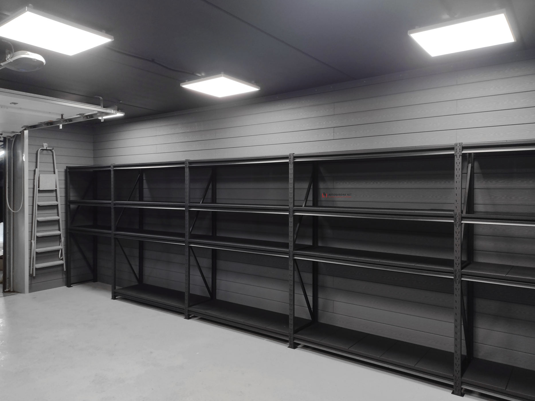 Внутреннее обустройство гаража