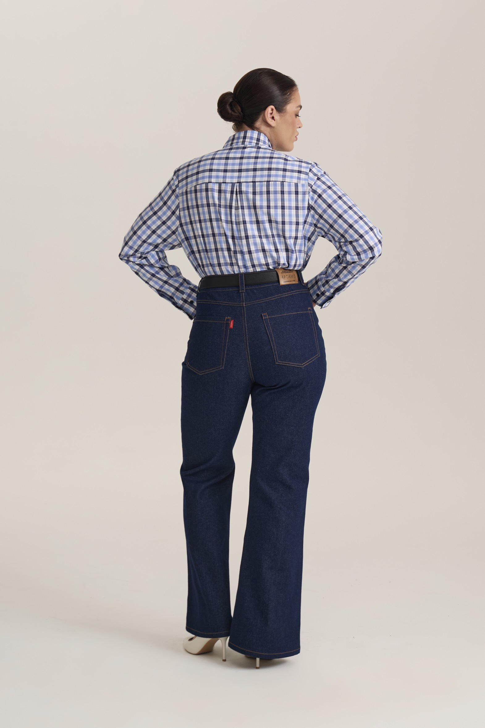 Джинсы расклешенные, темно-синий