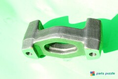 Муфта крепления топливной системы к корпусу двигателя / COUPLING АРТ: CV17320