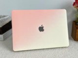 Чехол-градиент Hardshell Case для MacBook Pro 16“ (A2141) (Красный с желтым)