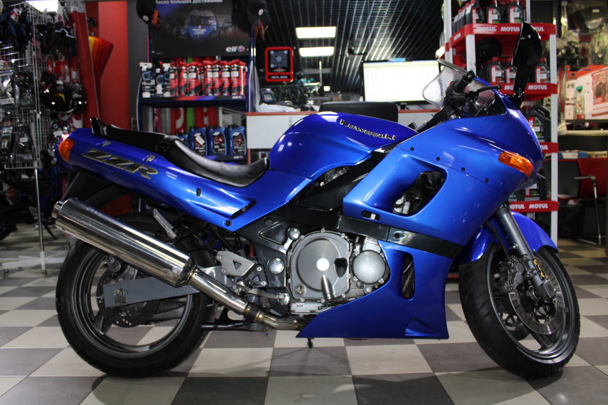 ВАЗ 2101 С двигателем от Kawasaki zzr1100cc