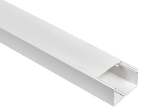 METRA Кабель-канал парапетный 85х50мм белый IEK