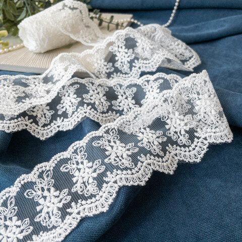 Кружево ажурное, белое, ширина 5,5 см, белое, длина 90 см