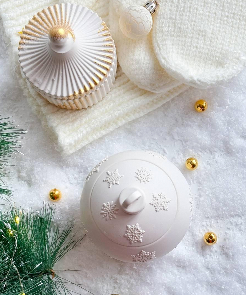 Свеча Зимний шар бергамот