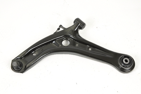 Рычаг подвески SH-31071 (D651-34-350) нижний