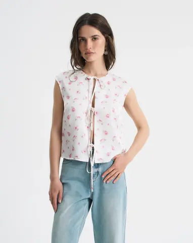 Топ на завязках