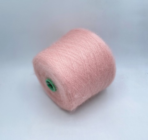 FILCOM (пр.Италия), art.Aurora, 850м/100 гр. 70% Суперкидмохер 30%Шелк , цвет-Розовый персик(40) арт-33254