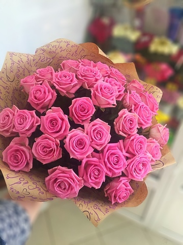 Букет из 33 розовых роз 60 см в оформлении #3774