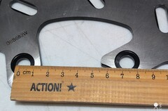 Диск для YAMAHA FZ1 1000 06-14 г.в./ MT03 660 06-11 г.в./ FAZER 1000 06-12 г.в. /задний / тормозной / ARASHI