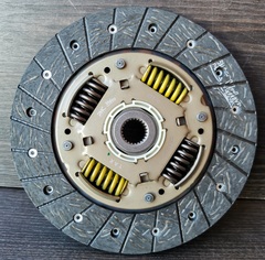 СЦЕПЛЕНИЕ В СБОРЕ LANOS, CHANCE 1.5, NEXIA SOHC, AVEO PHC VALEO 200мм (зелёная уп, Корея)