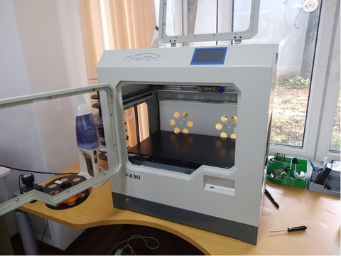 3D-принтер CreatBot F430
