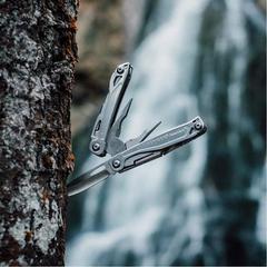 Мультитул Leatherman Sidekick + карабин, 14 функций, чёрный нейлоновый чехол (831439) | Multitool-Leatherman.Ru