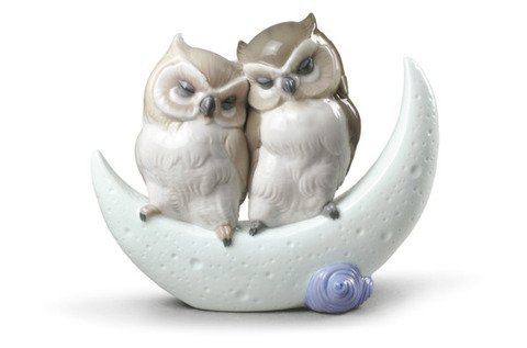 Фигурка 15х18х7см NAO История любви