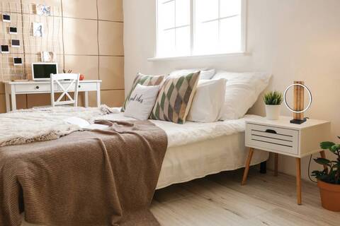 Настольная светодиодная лампа Eglo BOYAL 99457