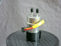 Топливный насос Suzuki RF 400/600/900  Kawasaki VN 1500 Vulcan