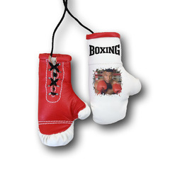 Перчатки боксерские комбинированные "Майк Тайсон автограф", белые с красным