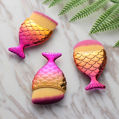 Косметическая кисть «Рыбка»