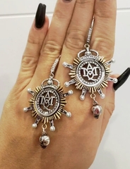 sergi-s-podveskoj-shturval-alexander-mcqueen