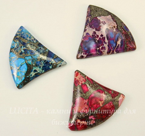 Кабошон Яшма Императорская  (прессов., тониров), 33х31 мм