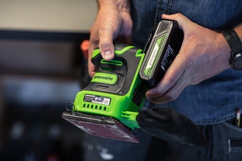 Плоскошлифовальная машина Greenworks G24SS14, 24v, без АКБ и ЗУ (аккумуляторная)
