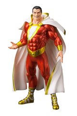 New 52 1/10 Shazam Scale ArtFX Statue