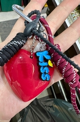 Оригинальный подвес-брелок (обвес) Сердце KISS с собачкой для сумки многосоставной