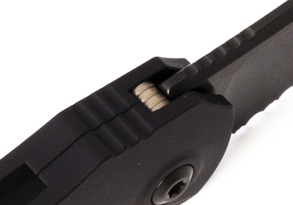 Нож Microtech Bastinelli Brachial DLC Shadow Serrated 268A-3DLCTSH
