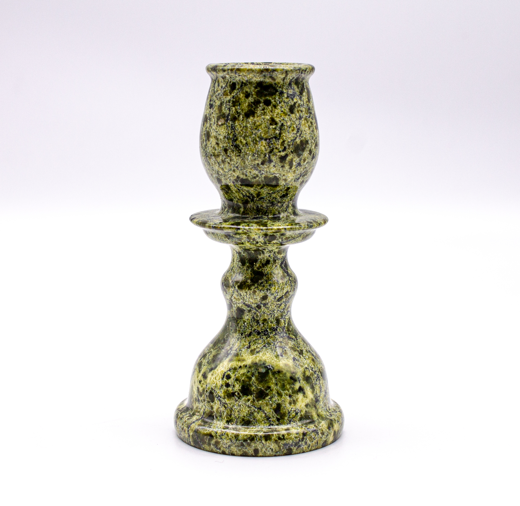 Подсвечник из змеевика — купить уникальные изделия из камня | ural-mineral