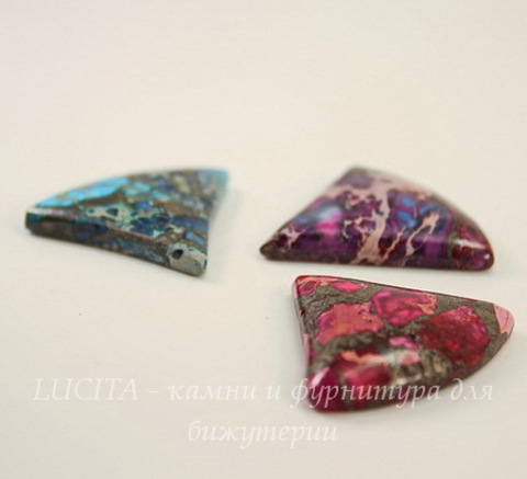 Кабошон Яшма Императорская  (прессов., тониров), 33х31 мм