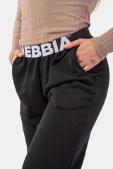 Женские штаны Nebbia Iconic Mid-Waist Sweatpants with elastic “N” waistband 408 Black