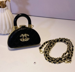 Бодичейн в форме минисумочки CHANEL