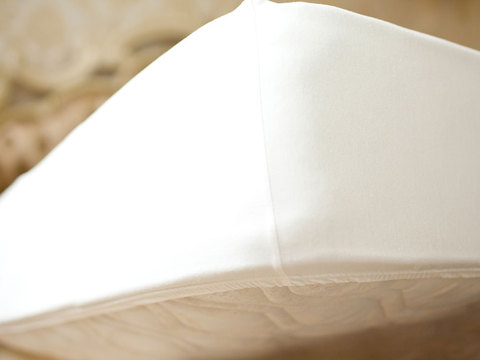 Простыня трикотажная круглая на резинке 200 German Grass