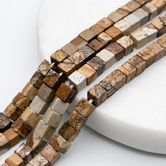 "Яшма пейзажная" бусины, куб, размер около 4-4,3 мм, цена за отрезок 19 см (1/2 нити)