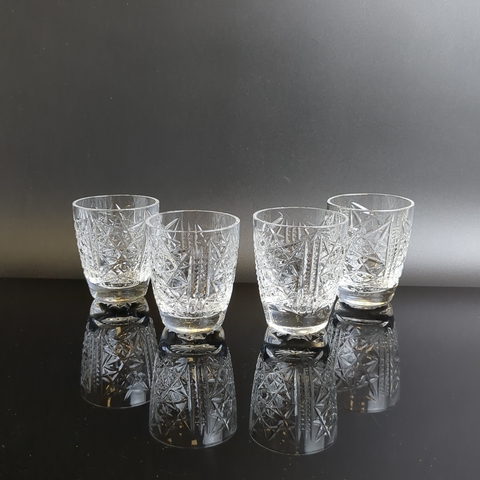 Стопки хрустальные набор из 4 штук, алмазная грань, геометрический орнамент, 7 см, винтаж СССР 1970-1990 гг