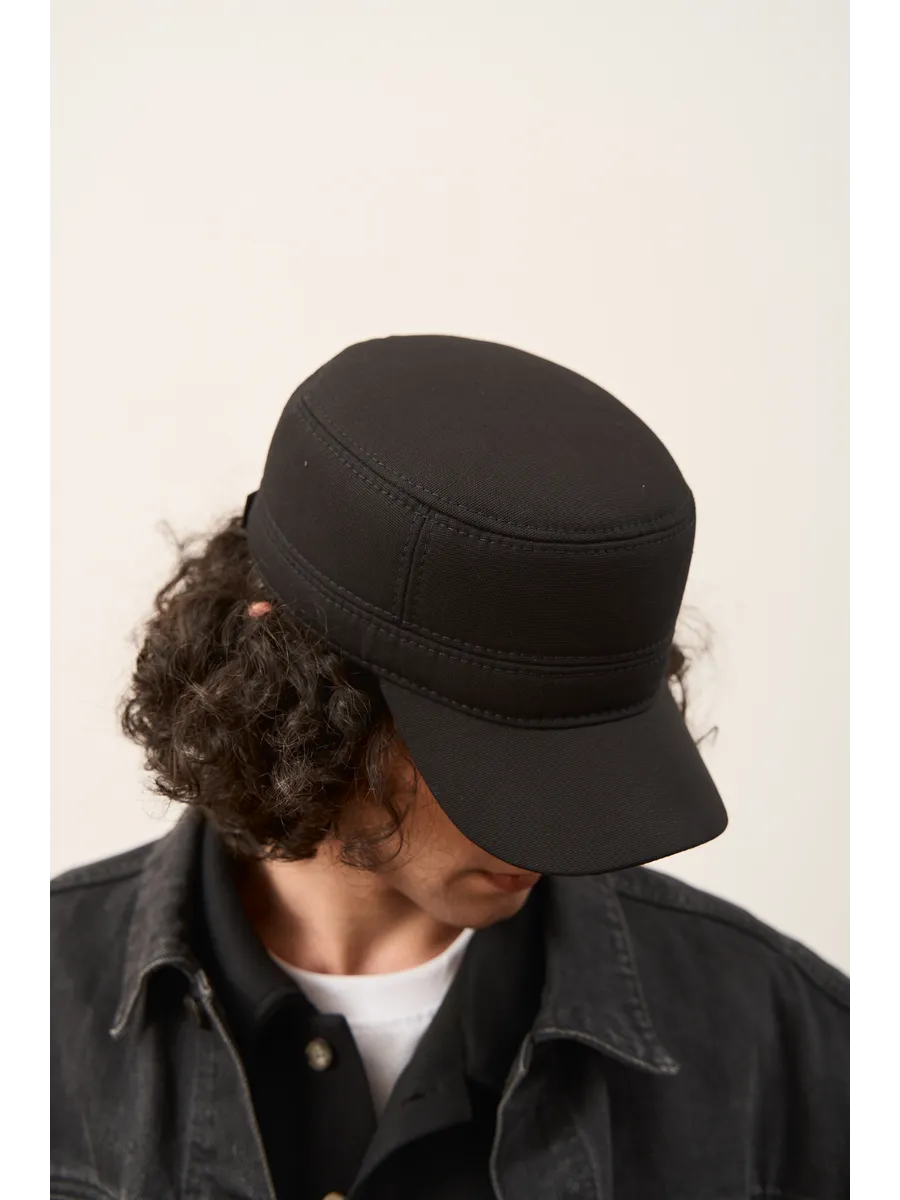 Кепка утепленная с ушками