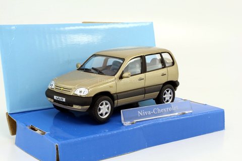 Chevrolet Niva golden Autobahn Bauer Cararama 1:43