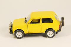 VAZ-21213 Niva Lada (yellow) Agat Mossar Tantal 1:43