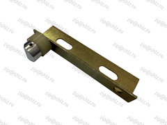 Кронштейн двери больничного лифта верхний правый 053Н.03.10.300А