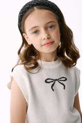 Жилет вязаный с бантиком (экрю)